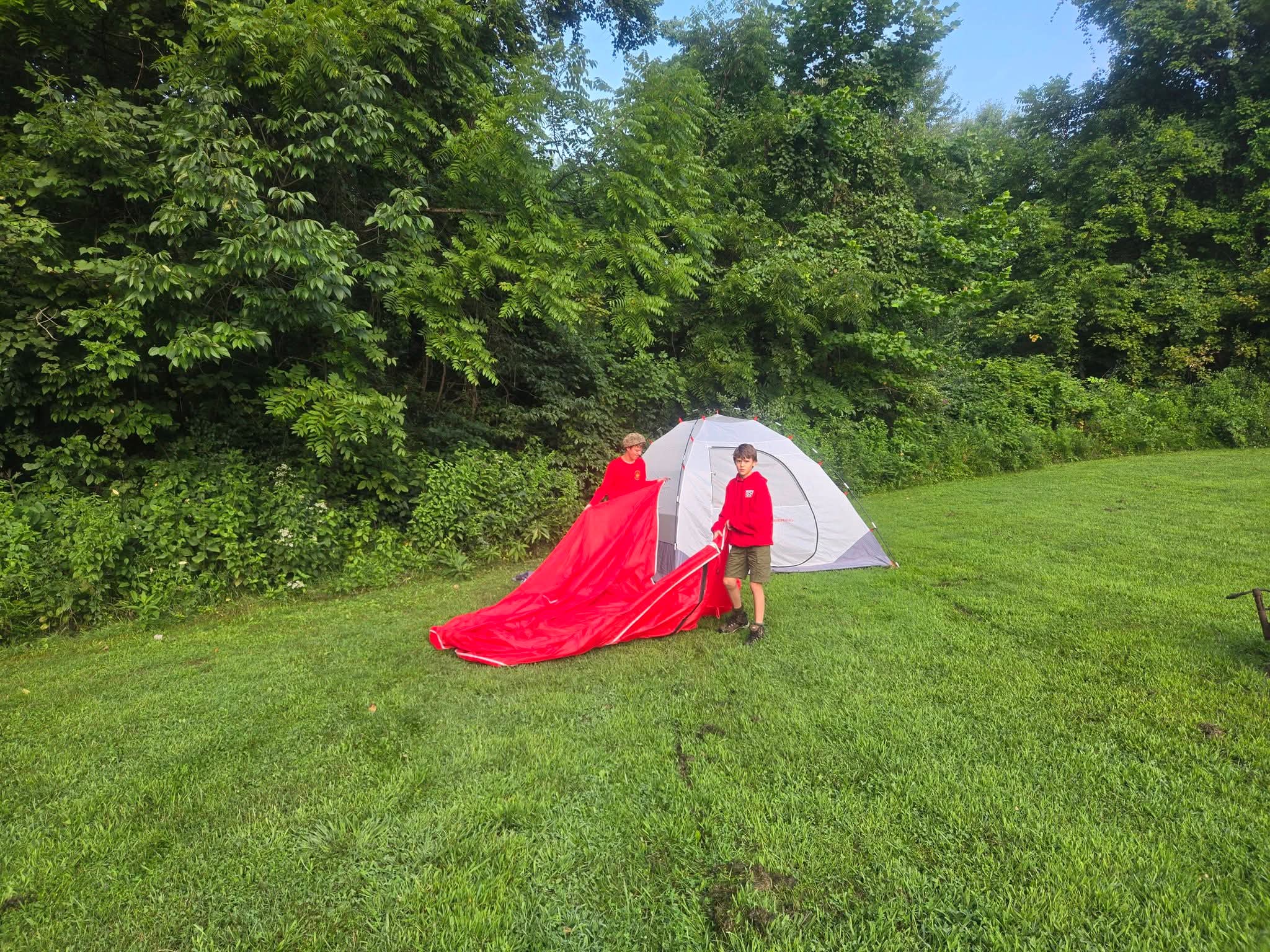 Troop 826 Scouts setting up camp together